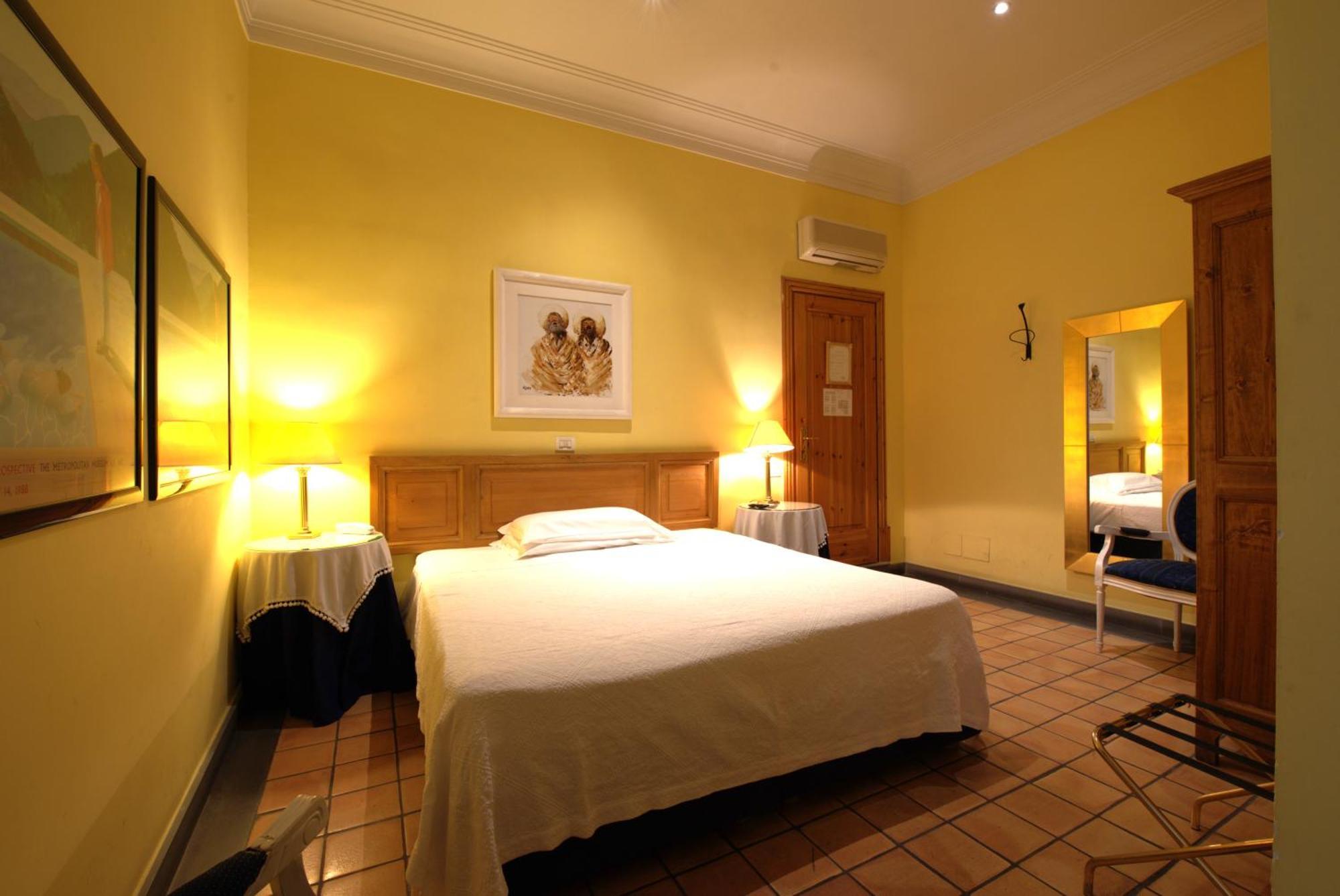 Hotel Locanda Cairoli Roma Exterior foto