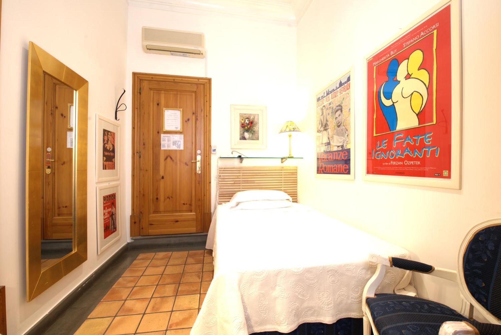 Hotel Locanda Cairoli Roma Exterior foto