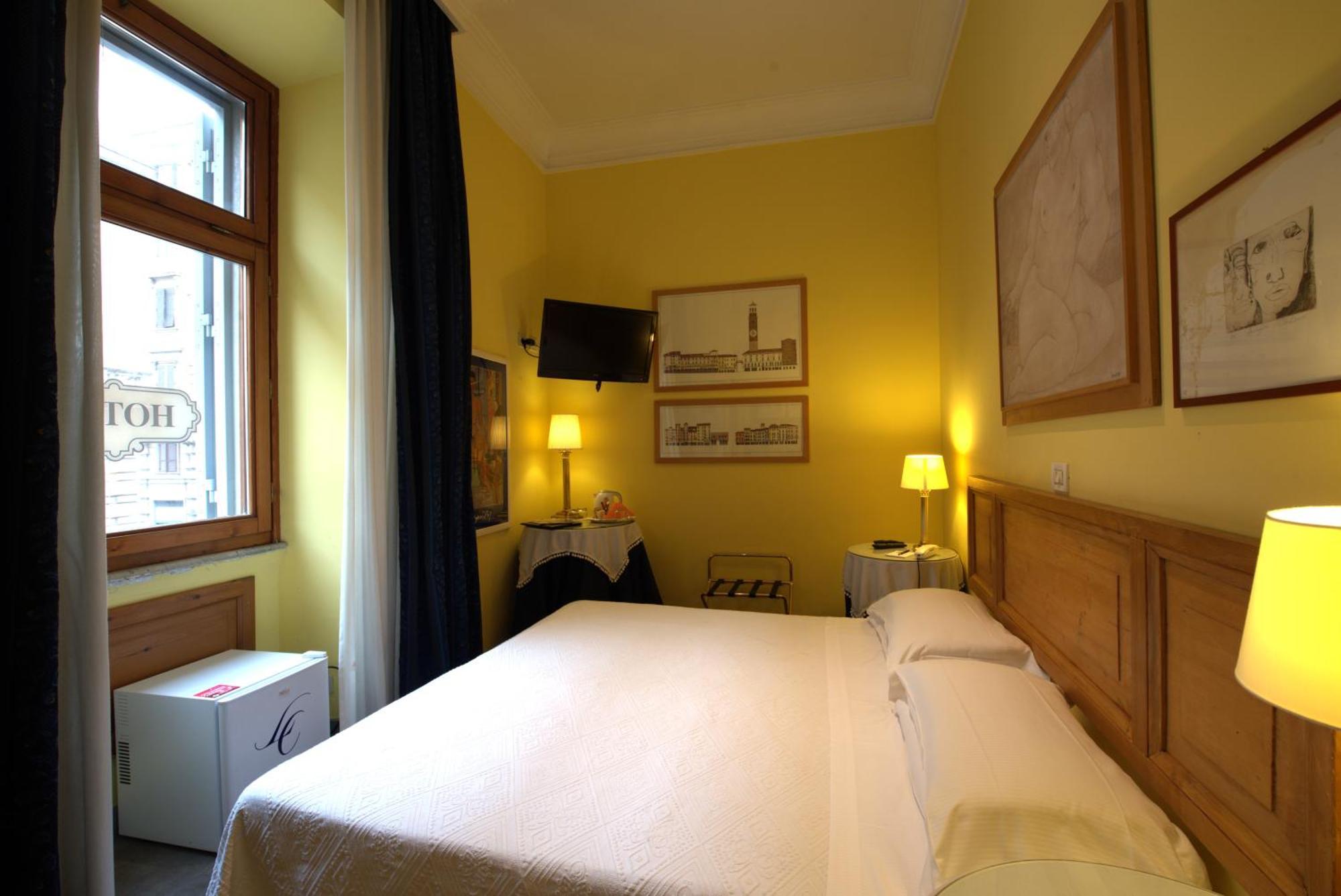Hotel Locanda Cairoli Roma Exterior foto