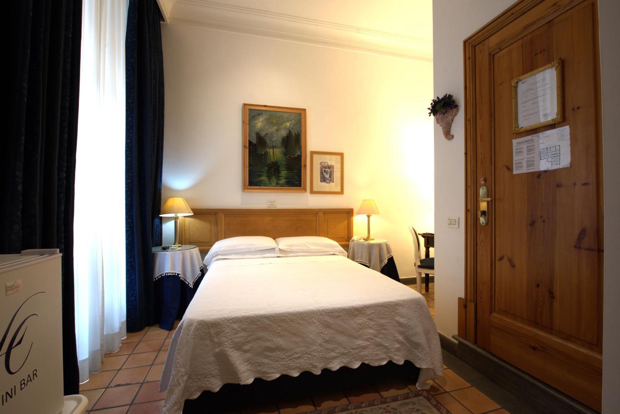 Hotel Locanda Cairoli Roma Exterior foto